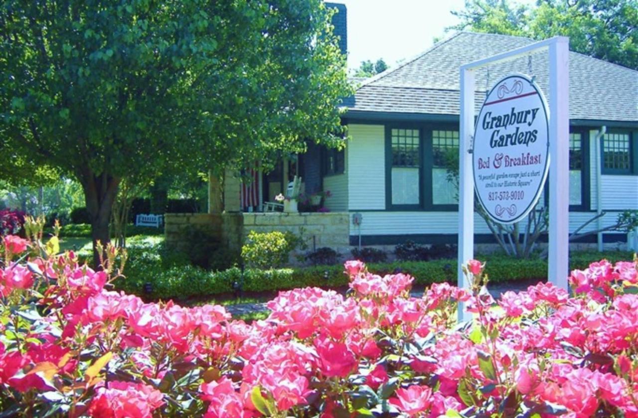 Granbury Gardens Bed And Breakfast Εξωτερικό φωτογραφία