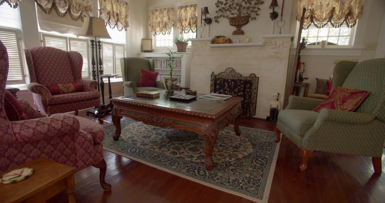 Granbury Gardens Bed And Breakfast Εξωτερικό φωτογραφία