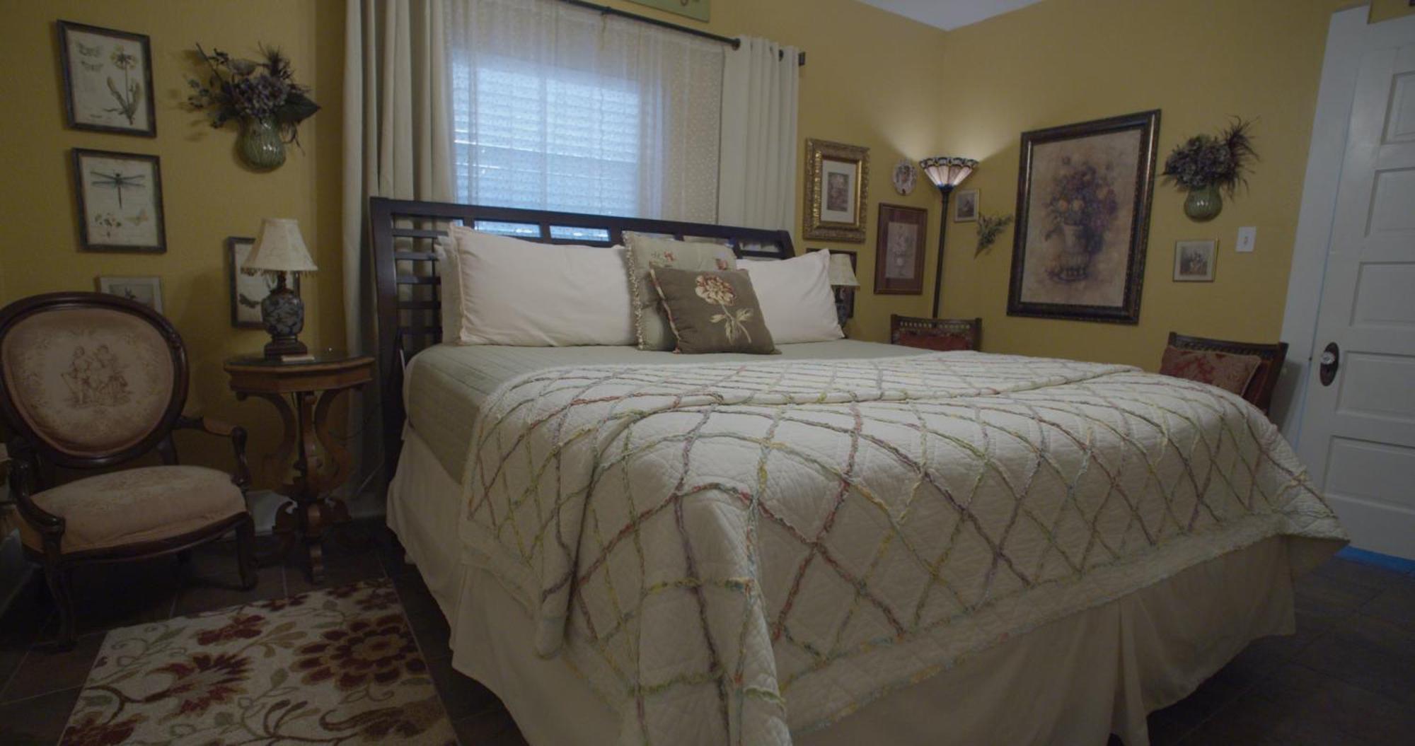 Granbury Gardens Bed And Breakfast Δωμάτιο φωτογραφία