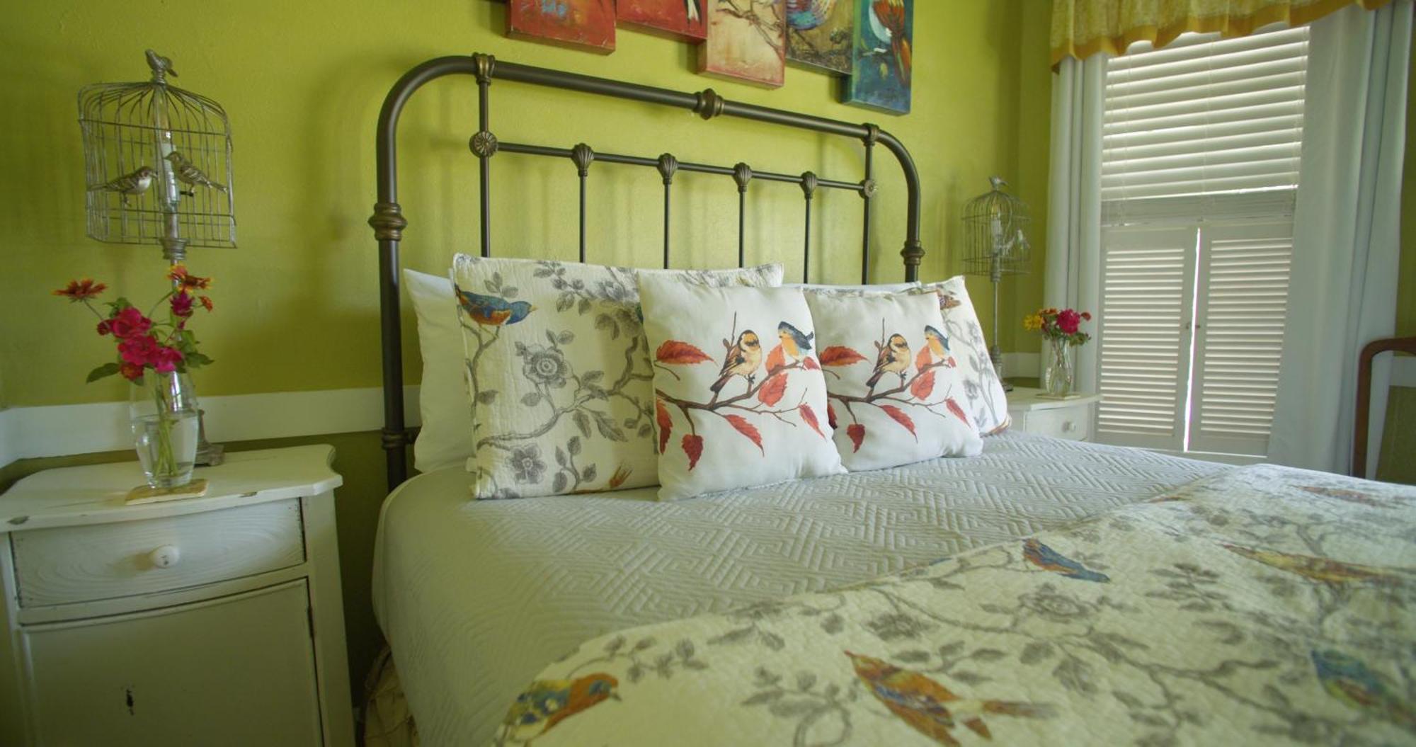 Granbury Gardens Bed And Breakfast Δωμάτιο φωτογραφία